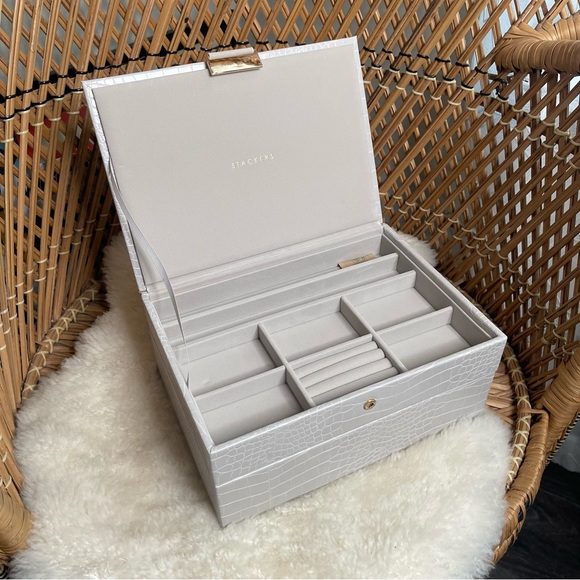 Stackers Putty Croc Jewelry Box - Picture 2 of 6